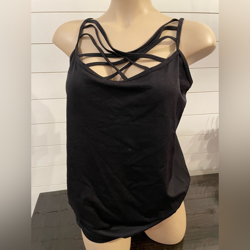 Plus size black criss cross cami